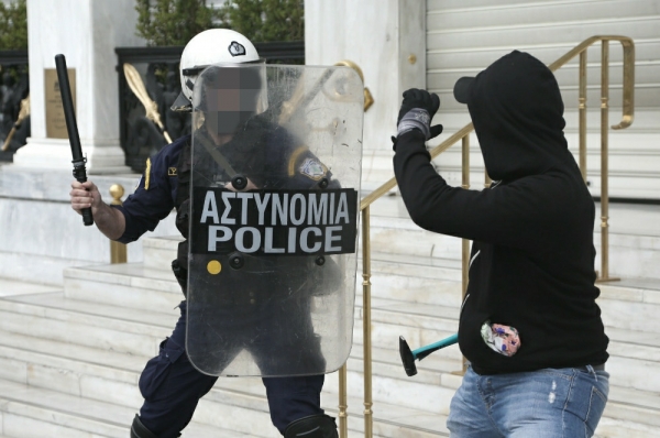 Ο ρόλος της Ελληνικής Αστυνομίας στην εφαρμογή του νόμου περί δημοσίων συναθροίσεων